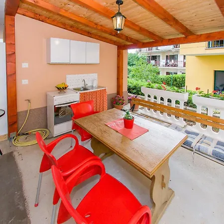 Anita Guest house