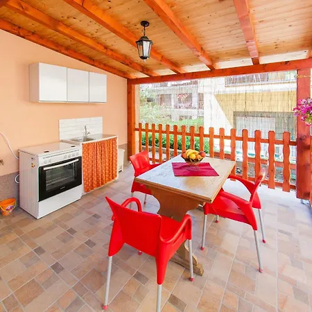 Anita Guest house 3*